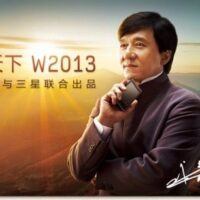 Samsung W2013 Samsung W2013 : un clapet et Jackie Chan Appareils