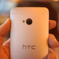 Rumeurs HTC M8 : Snadragon 805, 2 900 mAH… Appareils