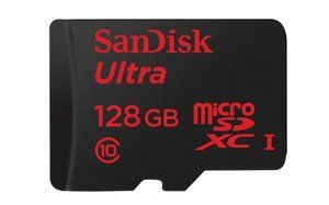carte microSD 128 Go, Première carte microSD 128 Go