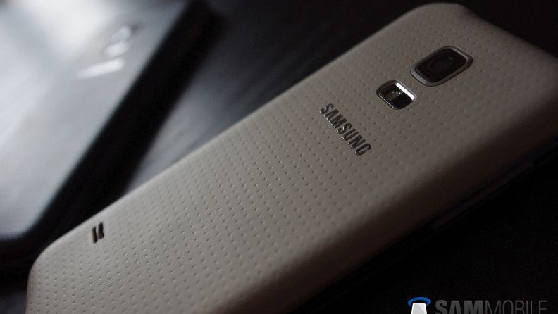Samsung Galaxy S5 Mini, Le Samsung Galaxy S5 Mini dans 15 jours ?