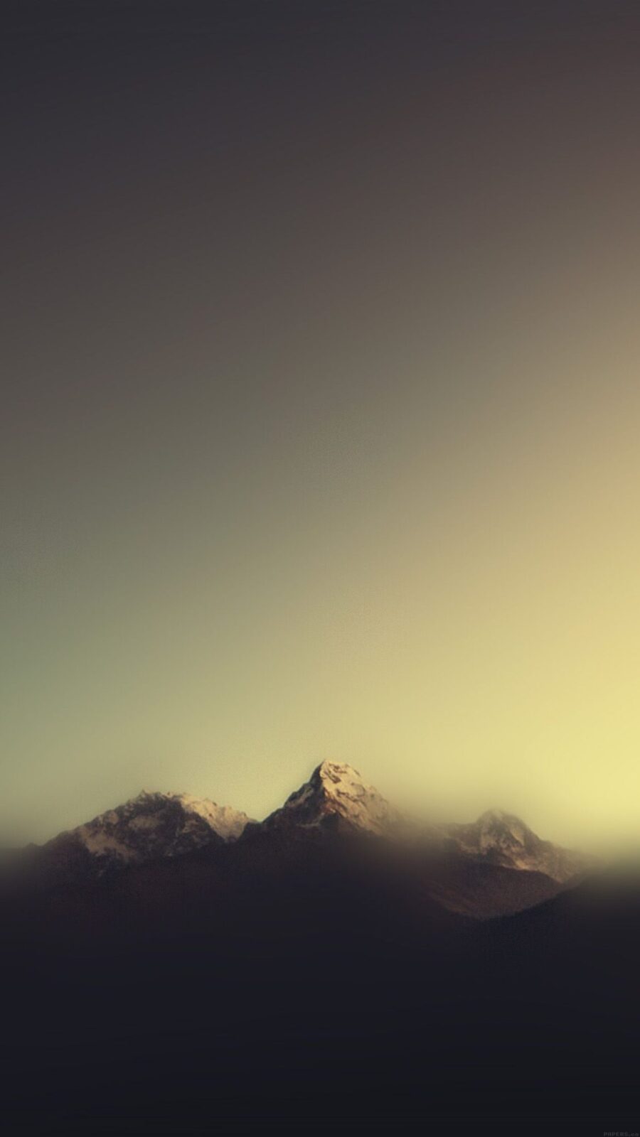 wallpaper-blur-flou-colors- montagne blur smartphone