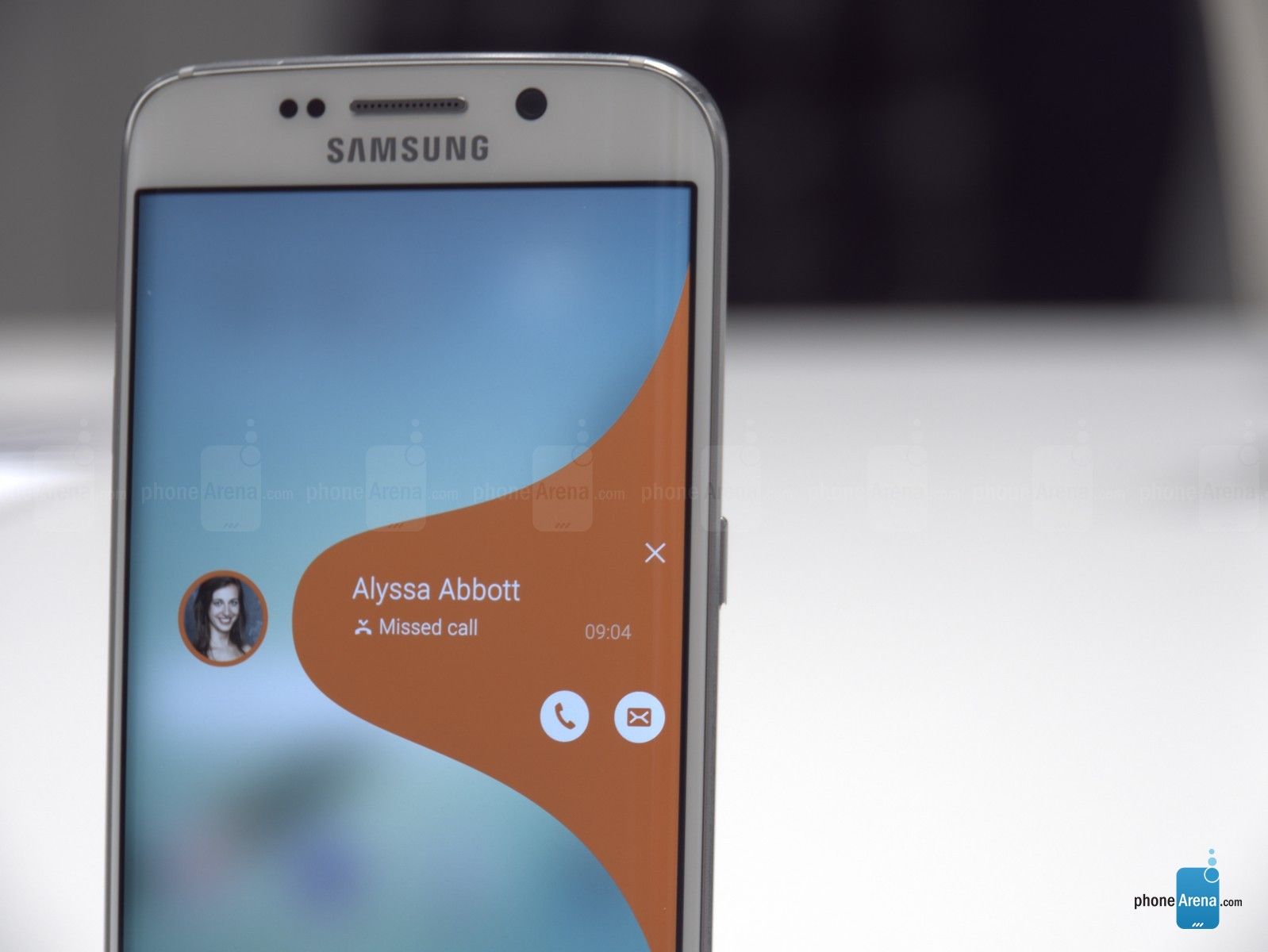 Galaxy S6 Edge : comment ça marche ses fonctions en plus ! Appareils