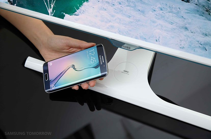 Samsung invente… une TV pour recharger ses mobiles par induction Appareils