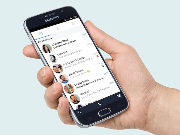 Work Chat : Facebook lance un Messenger dédié au professionnels Applications