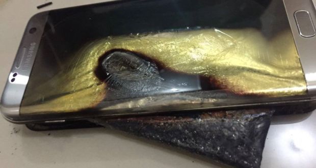 , Un Samsung Galaxy S7 Edge prend feu alors qu&rsquo;il était en charge