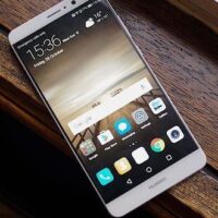 Le Huawei Mate 9 est officiel Appareils