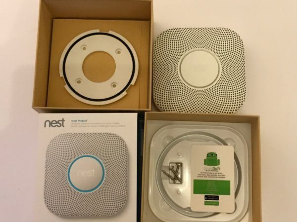 Test du détecteur de fumée intelligent Nest Protect Accessoires