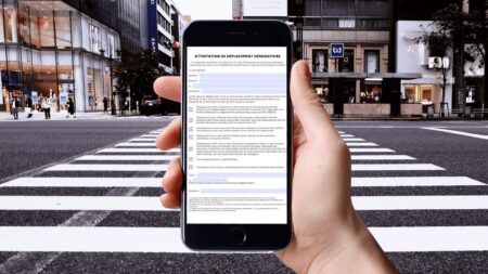 attestation de deplacement numerique sur smartphone