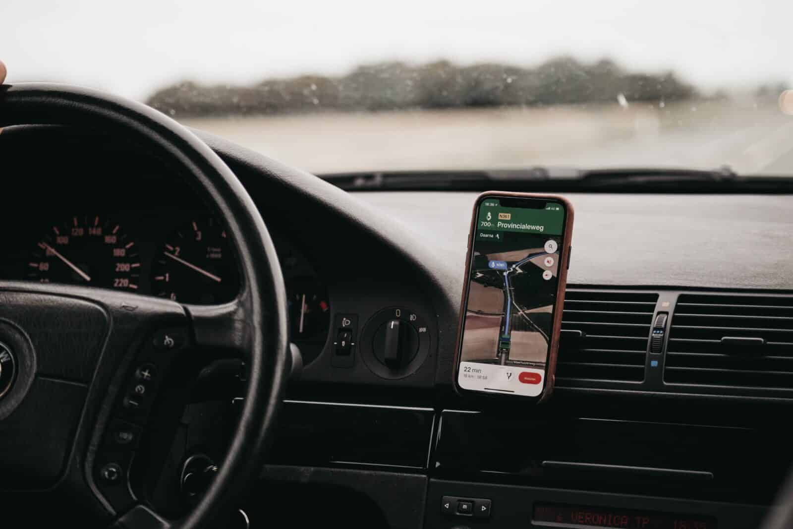 google maps nouvelle interface conduite voiture