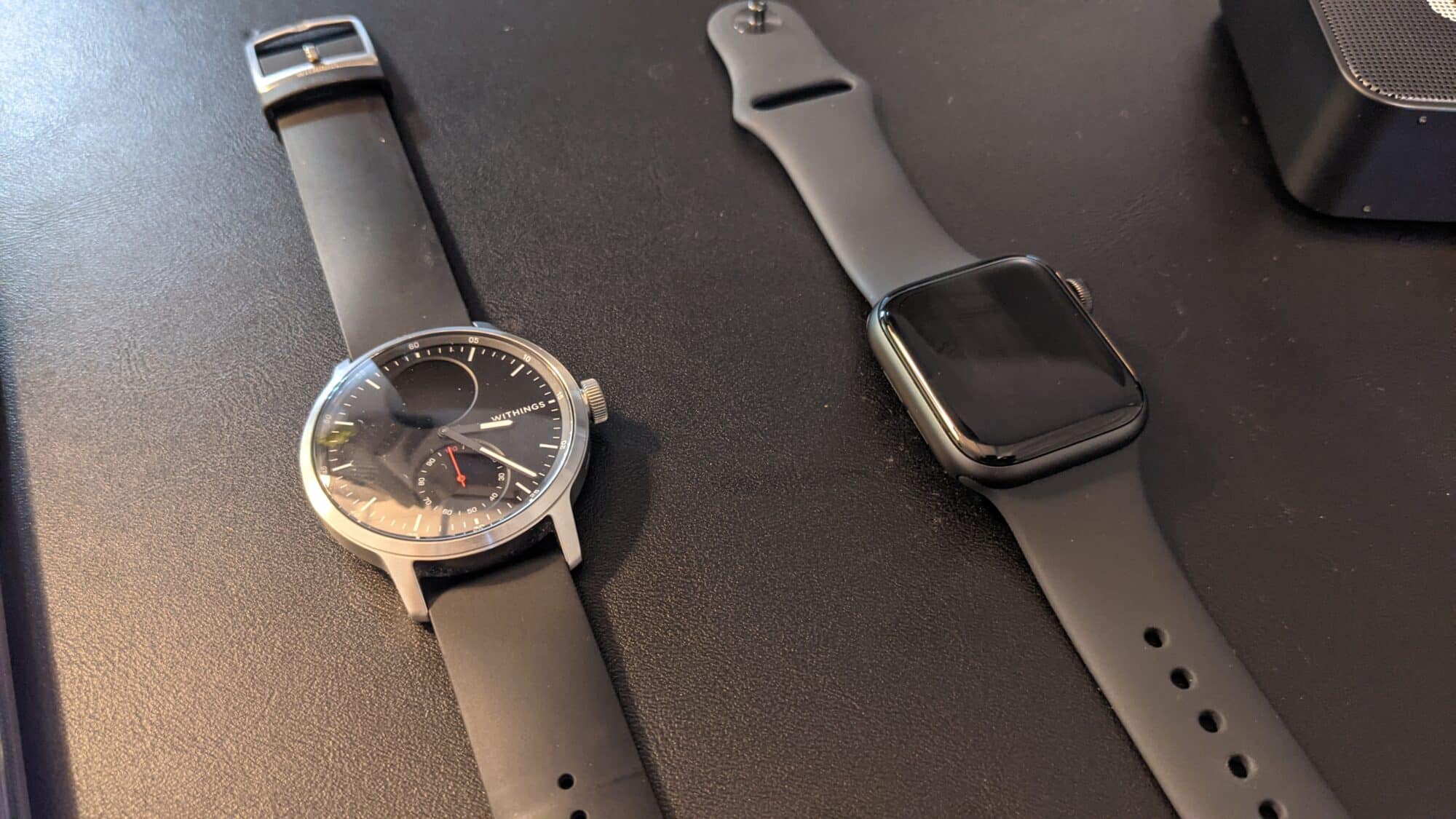 Withings ScanWatch vs Apple Watch SE : quelle montre choisir ? Accessoires