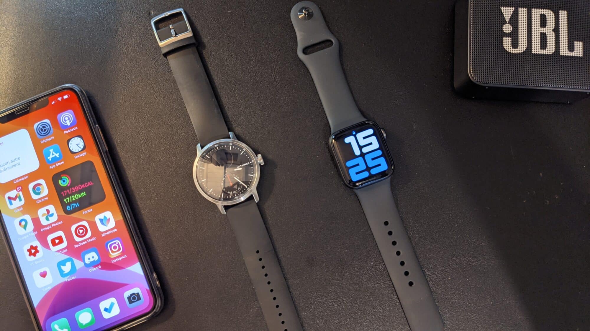 Withings ScanWatch vs Apple Watch SE : quelle montre choisir ? Accessoires