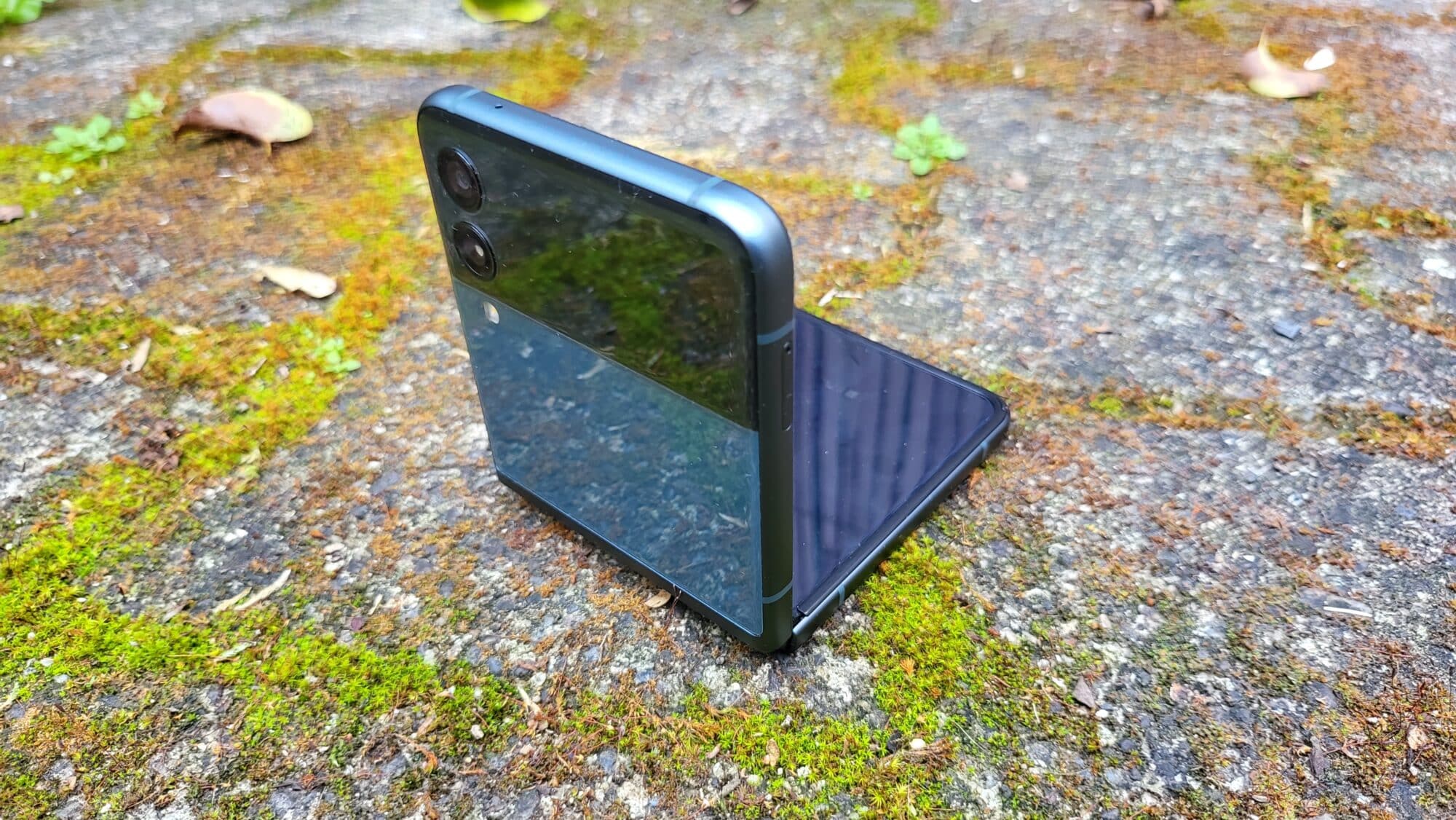Galaxy Z Flip 3 smartphone à clapet oppo oppo find flip