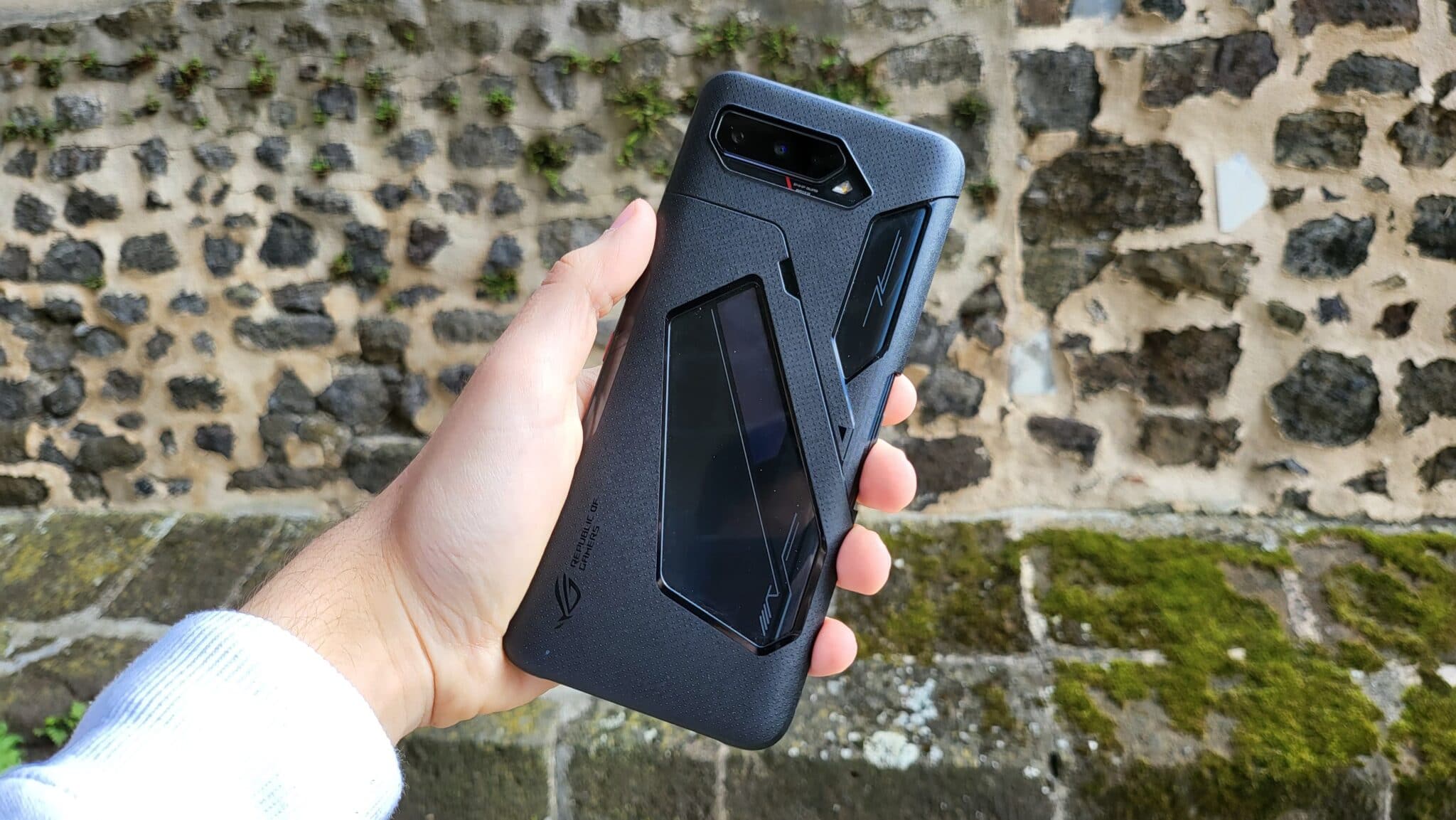 Asus Rog Phone 5S pro - Miniature