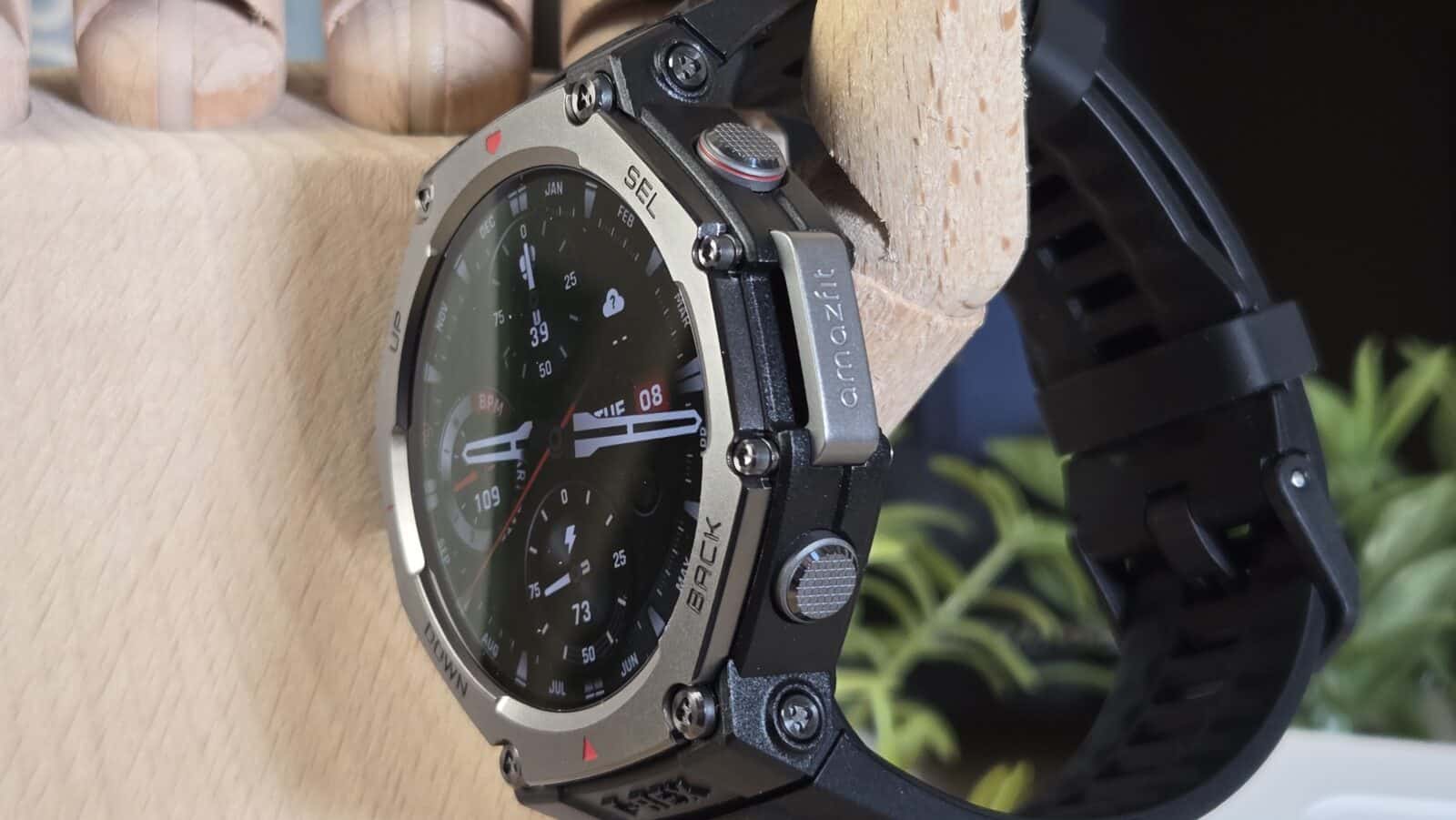 Amazfit T-rex 3 - Boutons droits