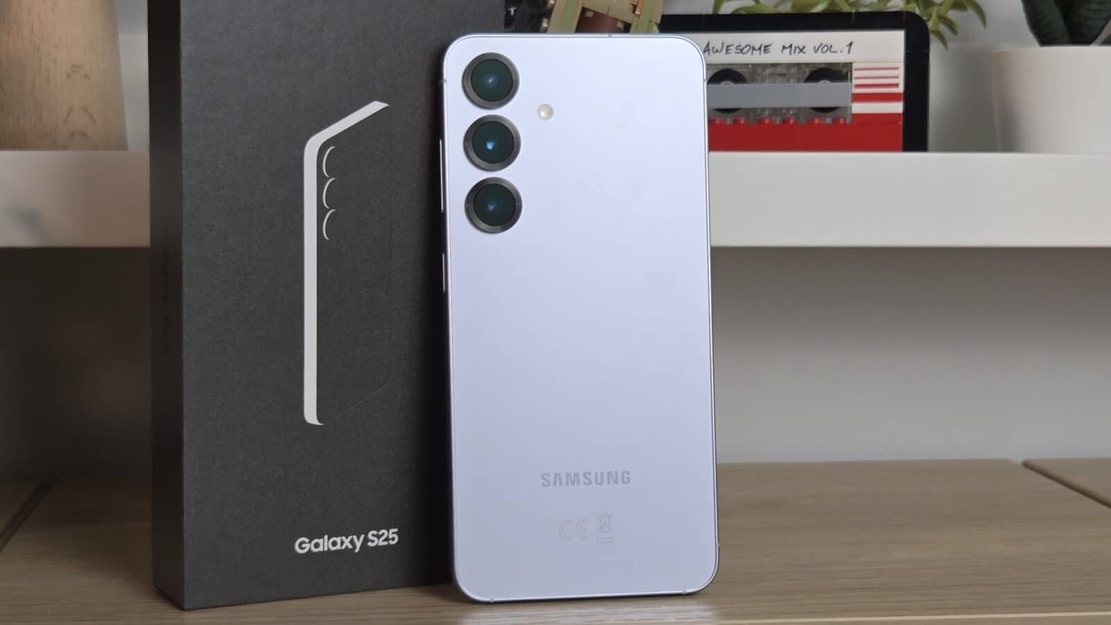 Samsung Galaxy S25 - Face arrière