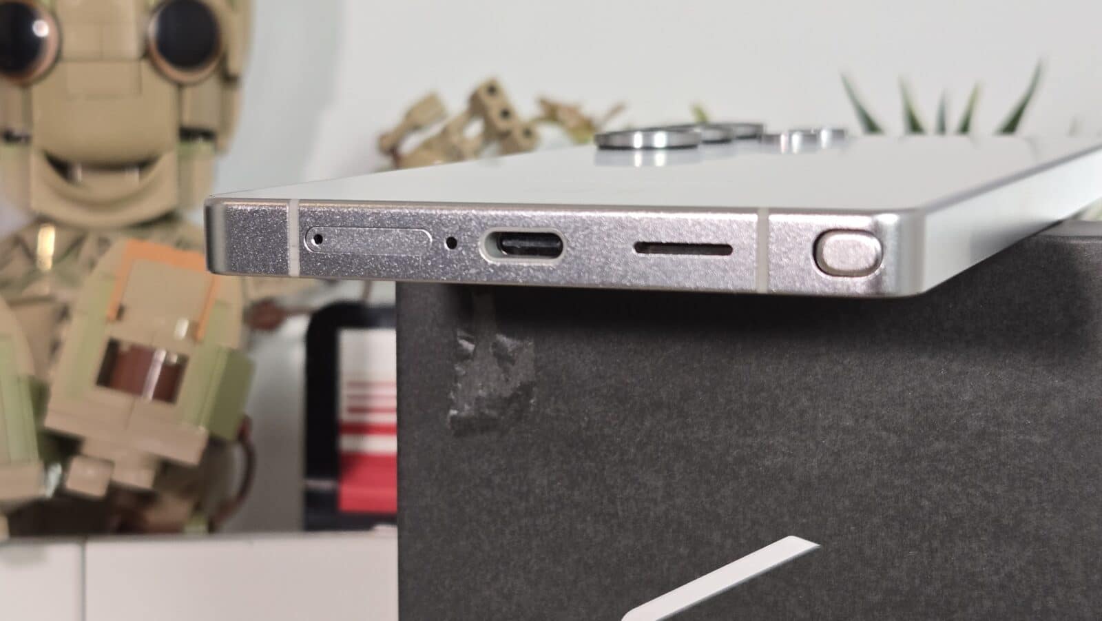 Samsung Galaxy S25 Ultra - Port