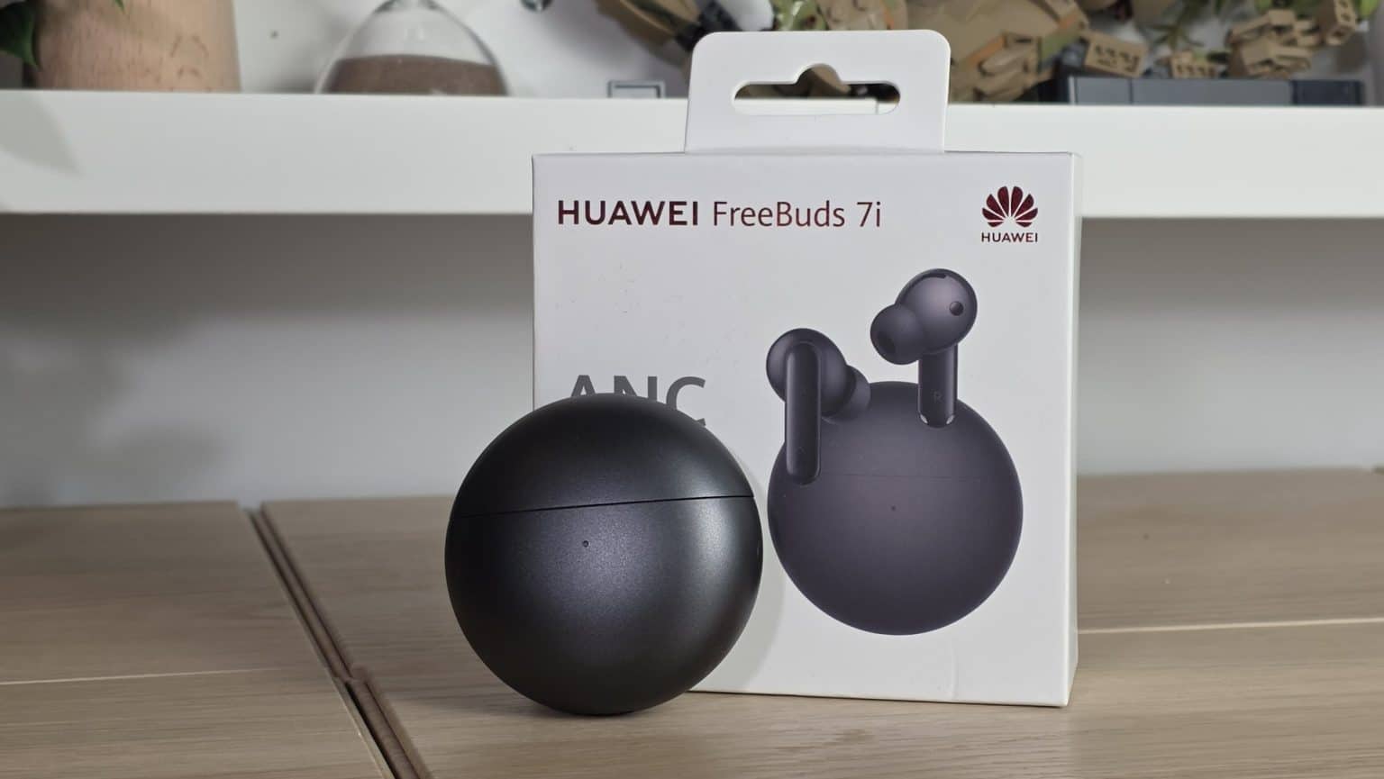 HUAWEI FreeBuds 4E, Licht en luchtig draagcomfort, Open-fit actieve Noise Cancelling 2.0, Hi-Res Sound, Intelligente audio-koppeling, Swipe serving, Matzilver HUAWEI FreeBuds 4E, Licht en luchtig draagcomfort, Open-fit actieve Noise Cancelling 2.0, Hi-Res Sound, Intelligente audio-koppeling, Swipe serving, Matzilver