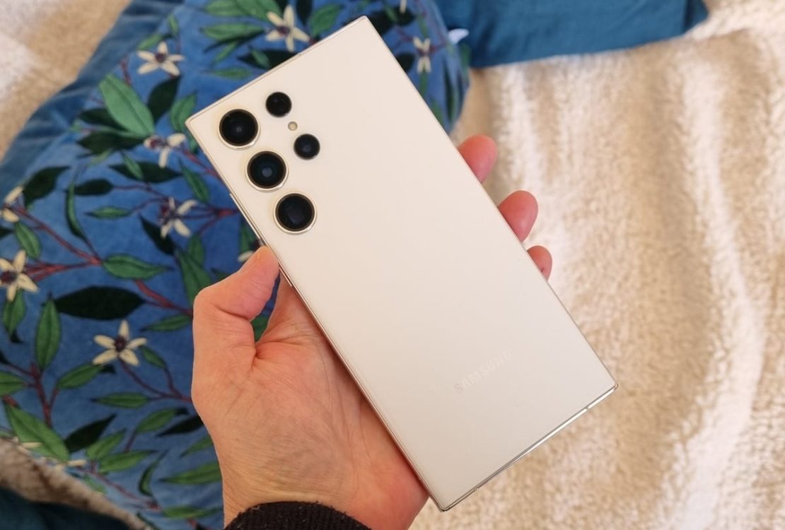 Galaxy S23 Ultra intro