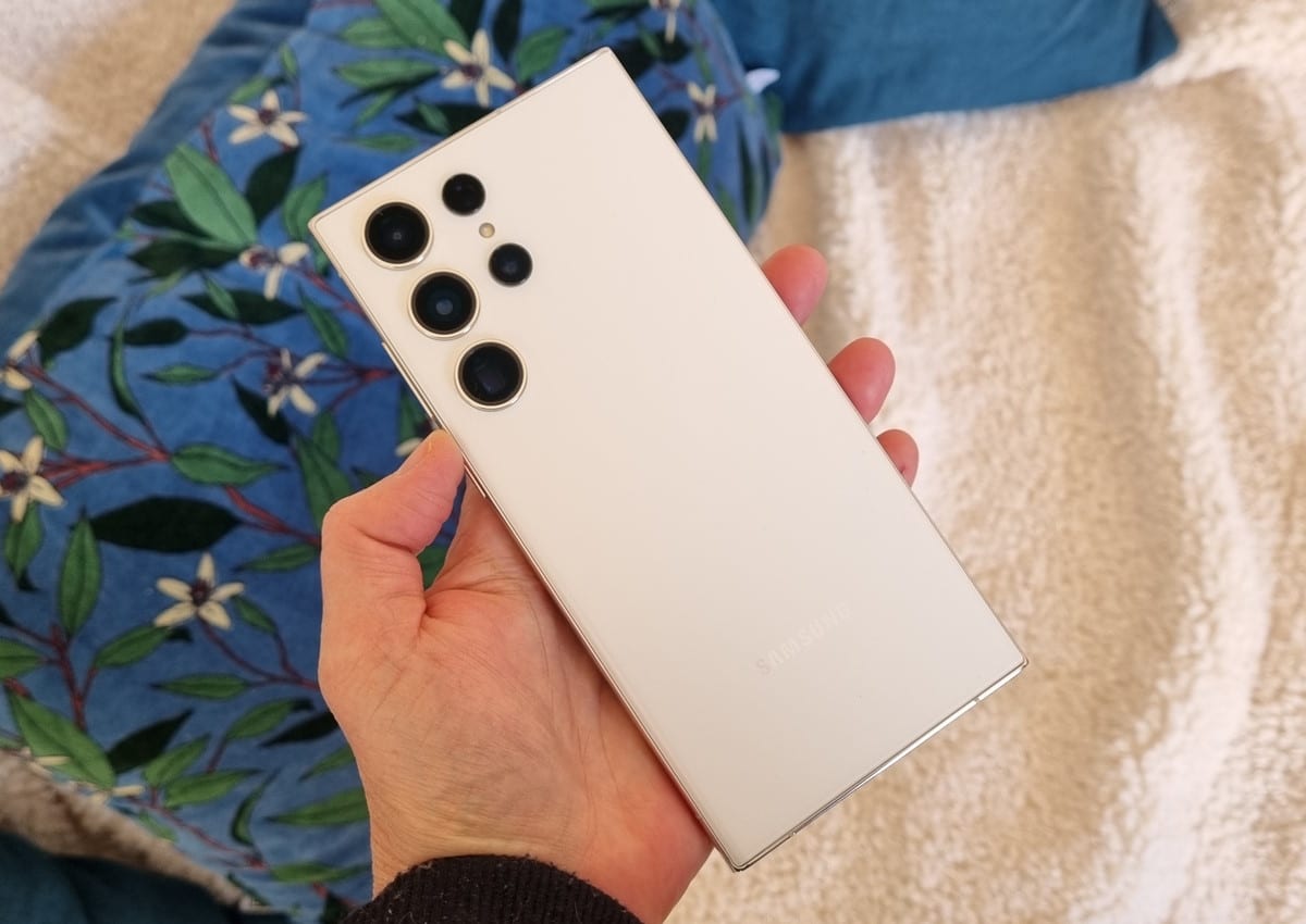 Galaxy S23 Ultra intro