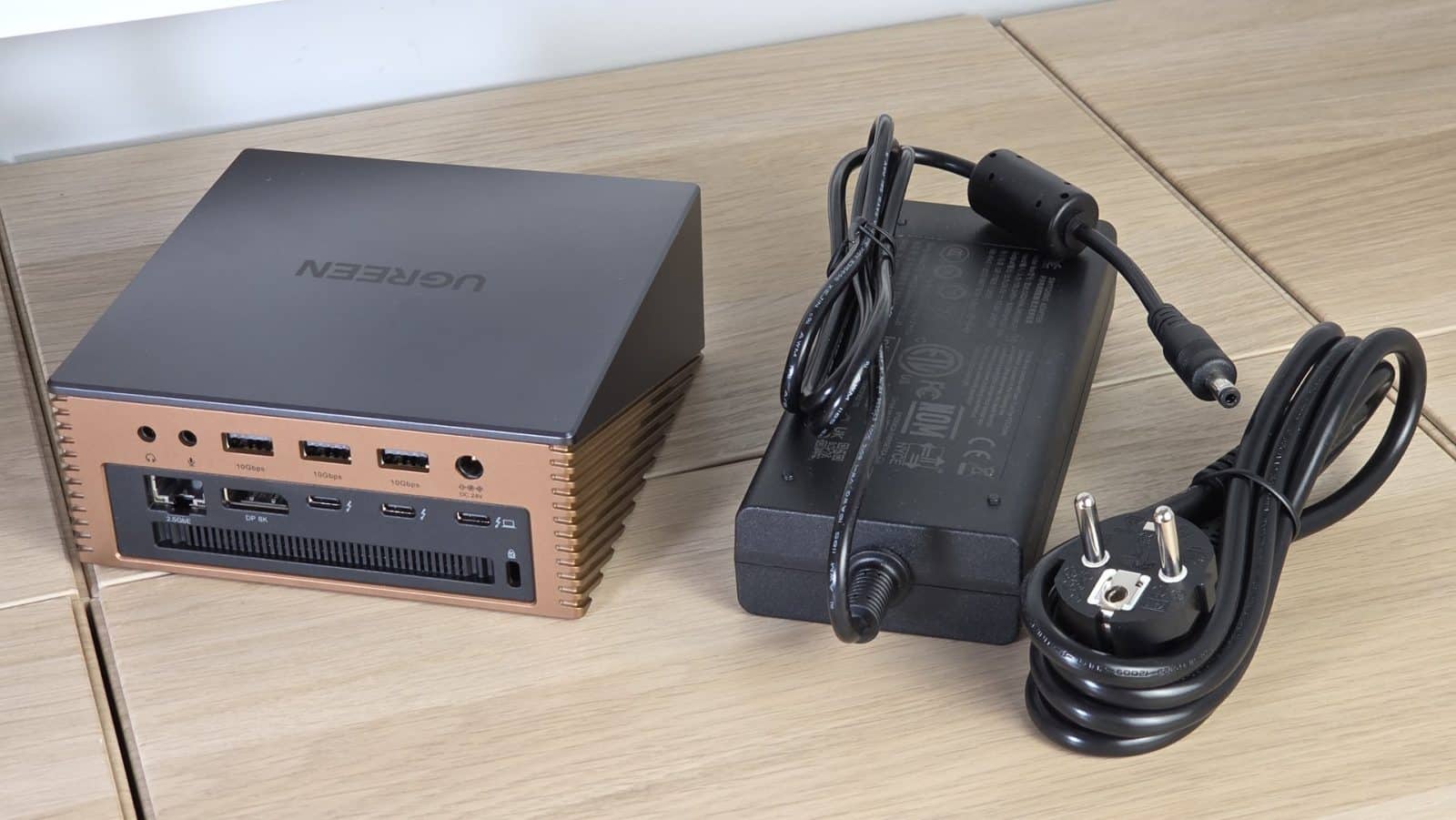 Ugreen Maxidok 17-en-1 - Contenu