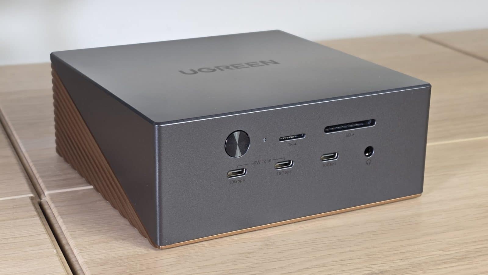 Ugreen Maxidok 17-en-1 - Design