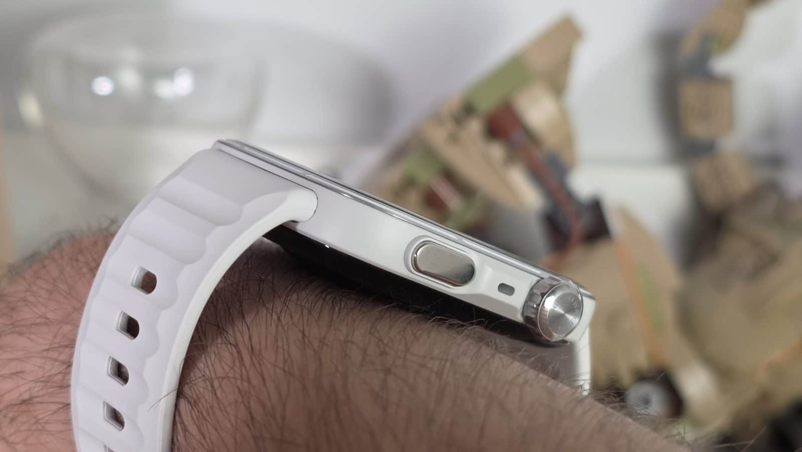 Huawei Watch Fit 5 Pro - Epaisseur