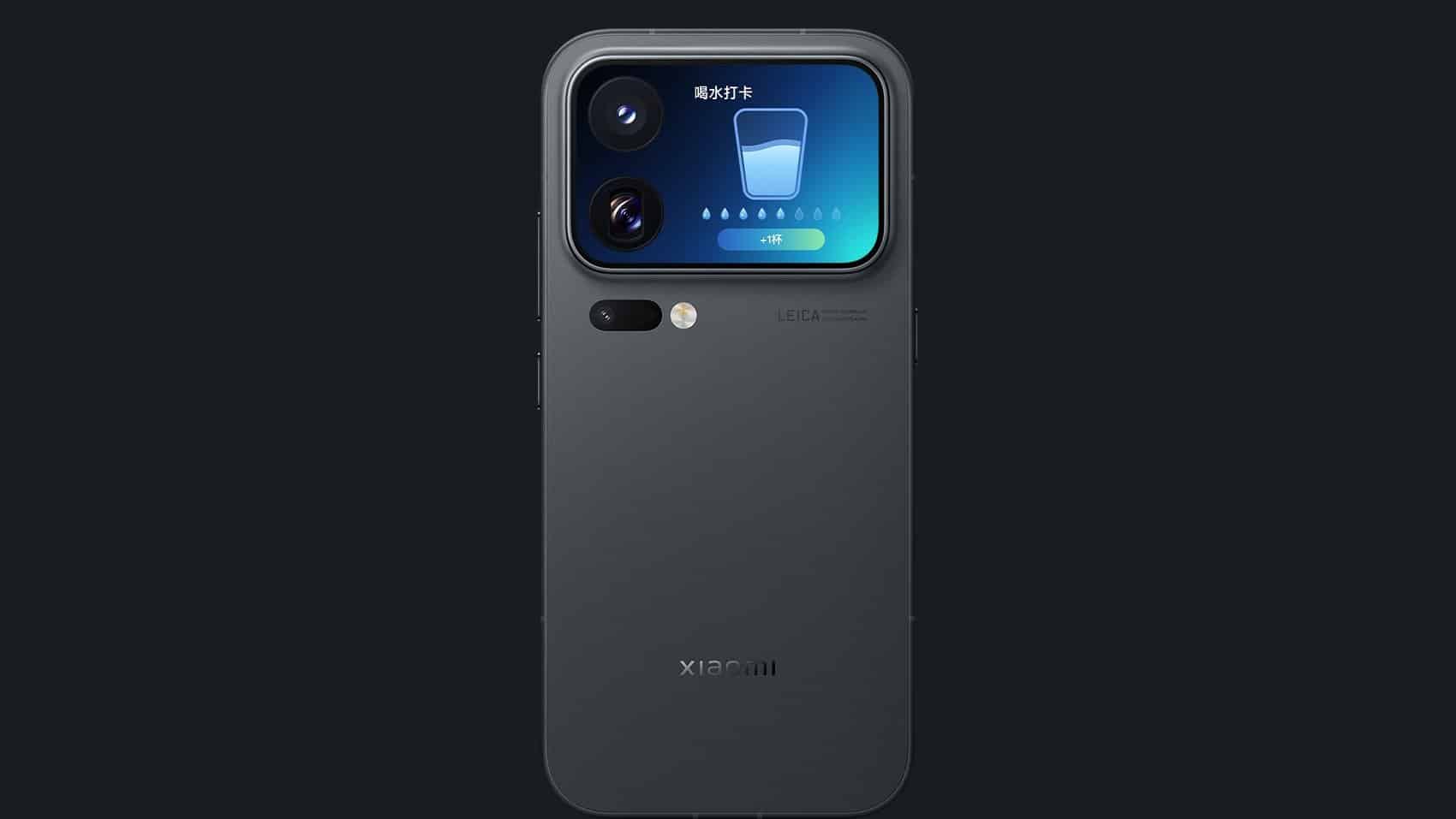 Dos du Xiaomi 18 Pro avec son écran arrière et son module photo Leica